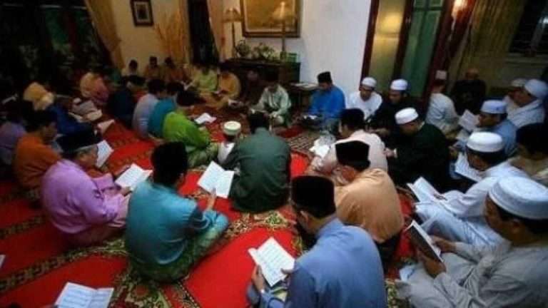 Tahlilan Menurut NU dan Muhammadiyah